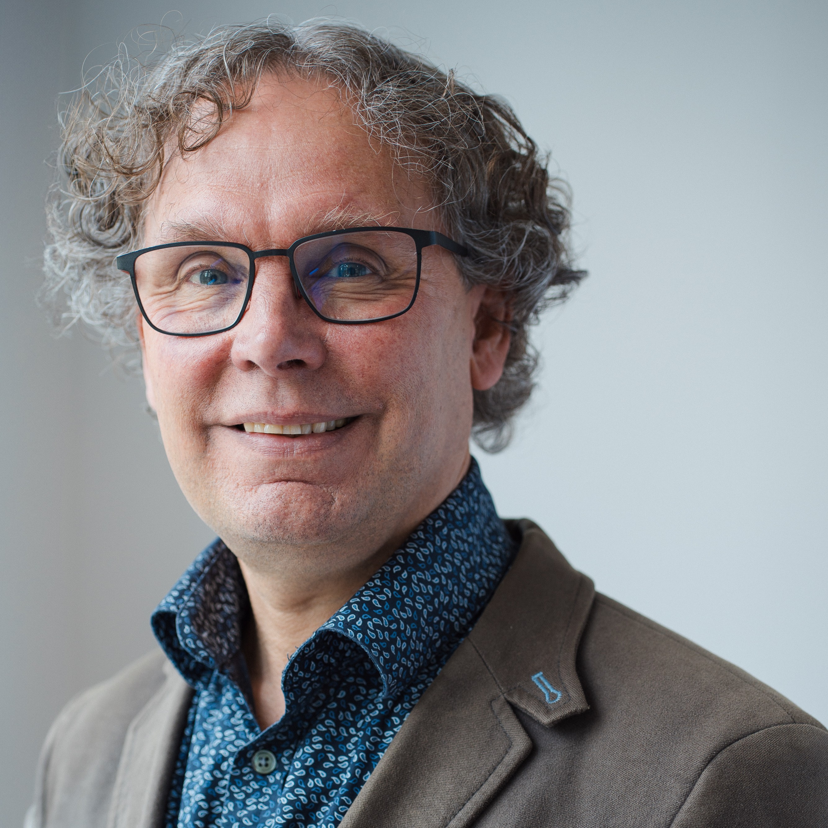 Dr Michael Craven